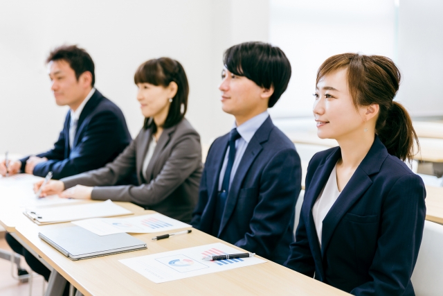 ビジネス会議の様子